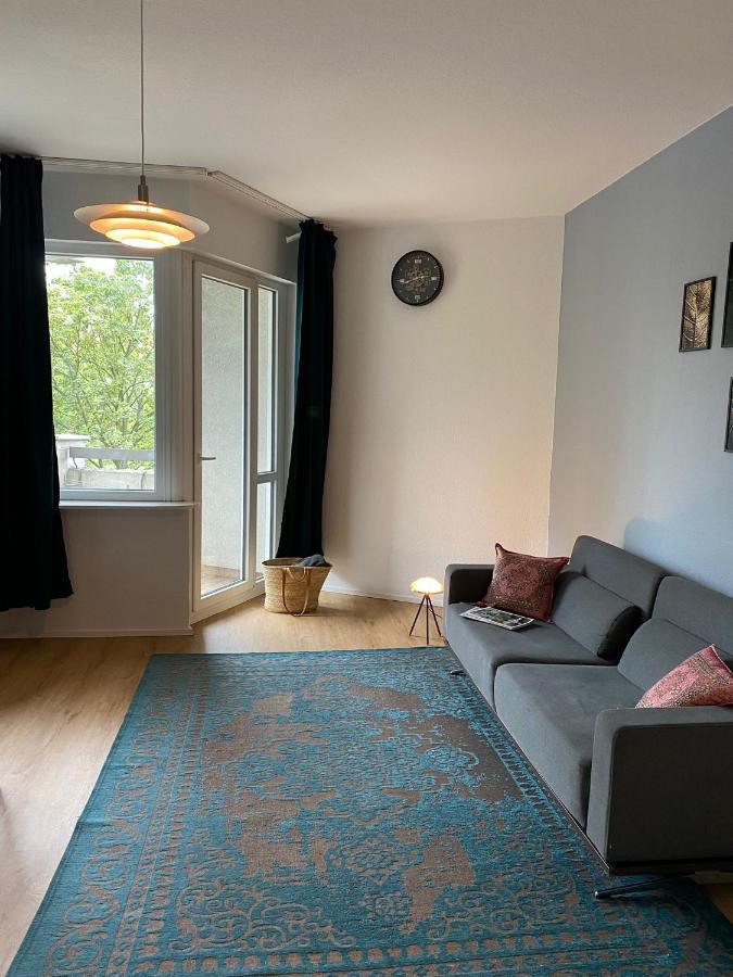 Beautiful Apartment With Balcony Berlin Kültér fotó